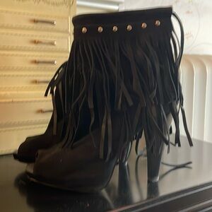 Gorgeous & like new. I purchased them in 2007 at the bebe store in Las Vegas.
